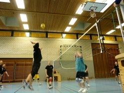 Schnappschuss vom Volleyballturnier