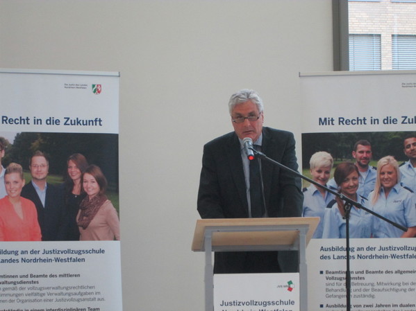 Justizministerium NRW, Herr Ministerialdirigent Herbert Schenkelberg
