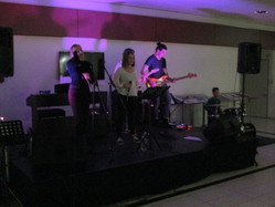 Band auf Bühne Band auf Bühne
